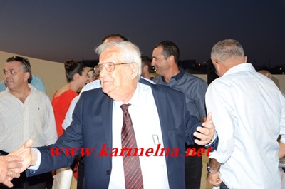 احتفال مهيب لامل نصرالدين في عامه ال 90